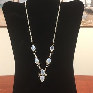 Moonstone and .925 silver necklace.